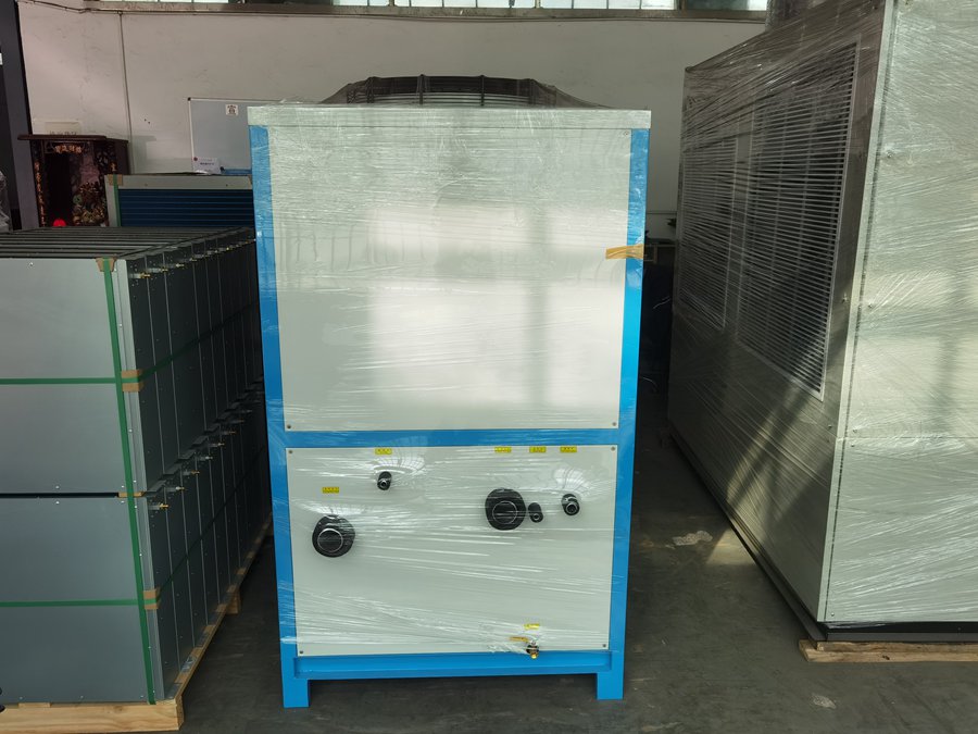 螺桿冷水機怎么區(qū)分風冷？探索風冷螺桿冷水機的特征與優(yōu)勢